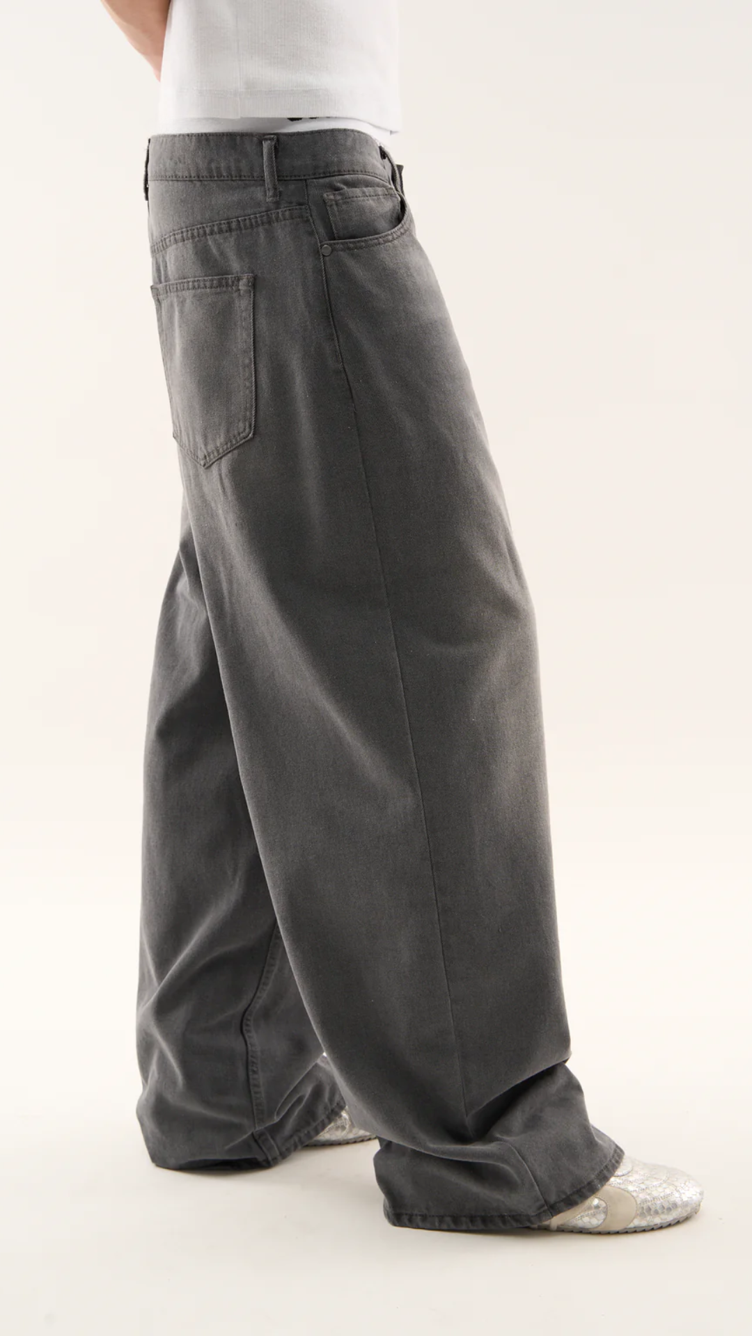 Starry Jean - Washed Grey